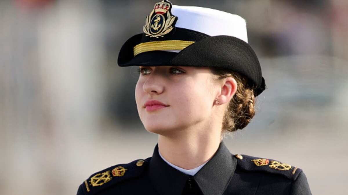 Las "heridas de guerra" de Leonor: el turbulento viaje que está dejando secuelas físicas a la princesa