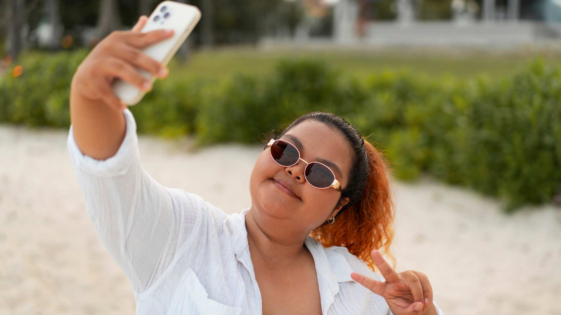 Trucos para disimular la papada en las fotos