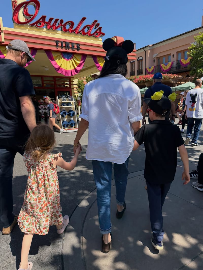 Meghan Markle celebró el Día de las Madres junto al príncipe Harry y sus hijos Archie y Lilibet