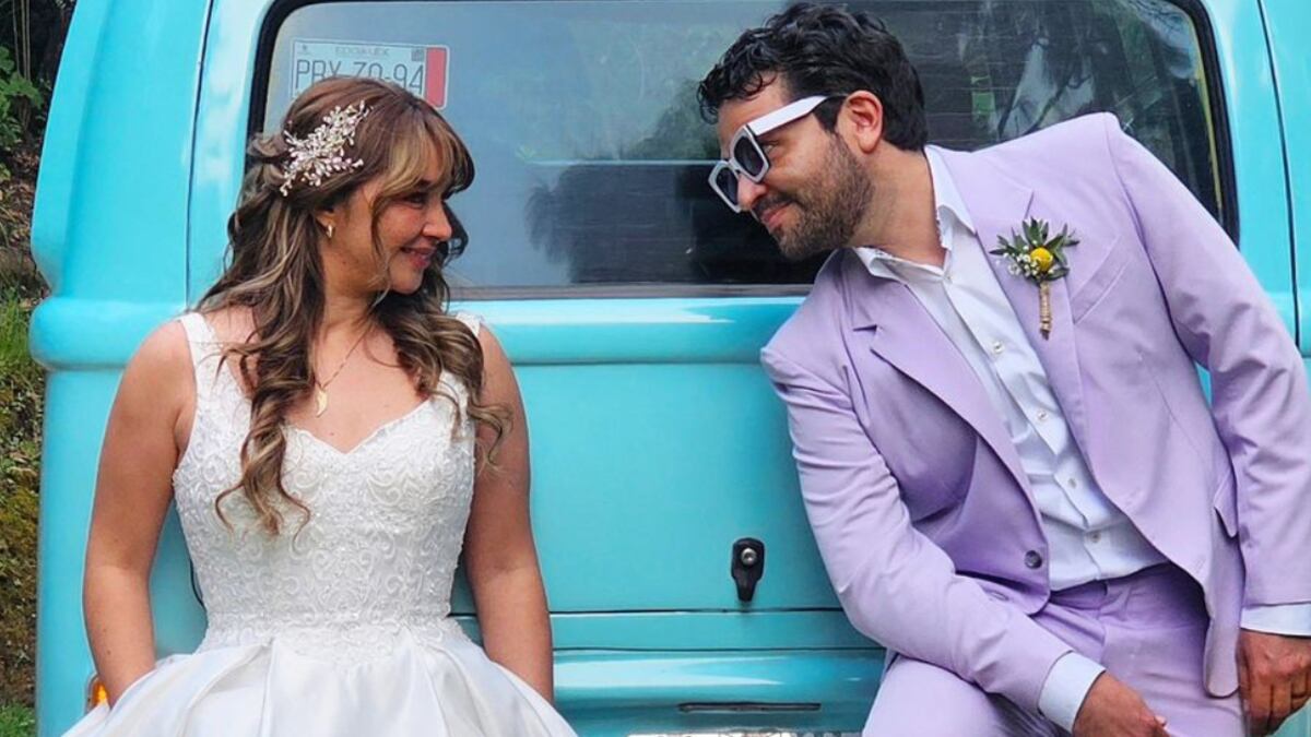 Este accidente de vestuario casi le cuesta la boda a Daniela Luján.