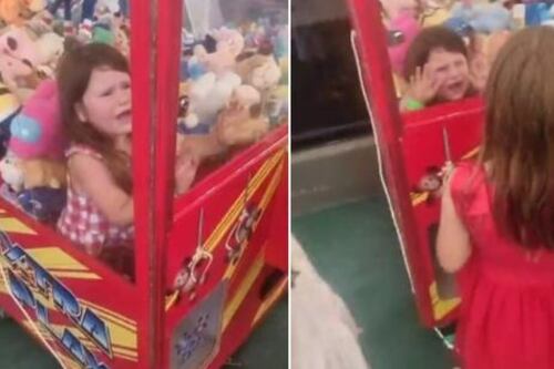 Niña quedó atrapada en máquina de peluches y se volvió viral: quería sacar algunos para sus hermanas