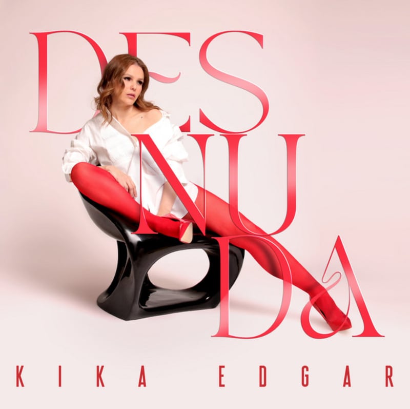 Kika Égdar presenta 'Desnuda'