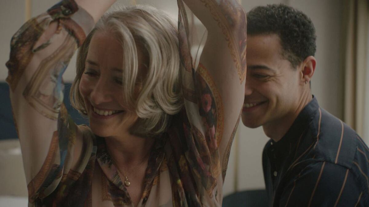 Emma Thompson y Daryl McCormack encabezan 'Buena suerte, Leo Grande'