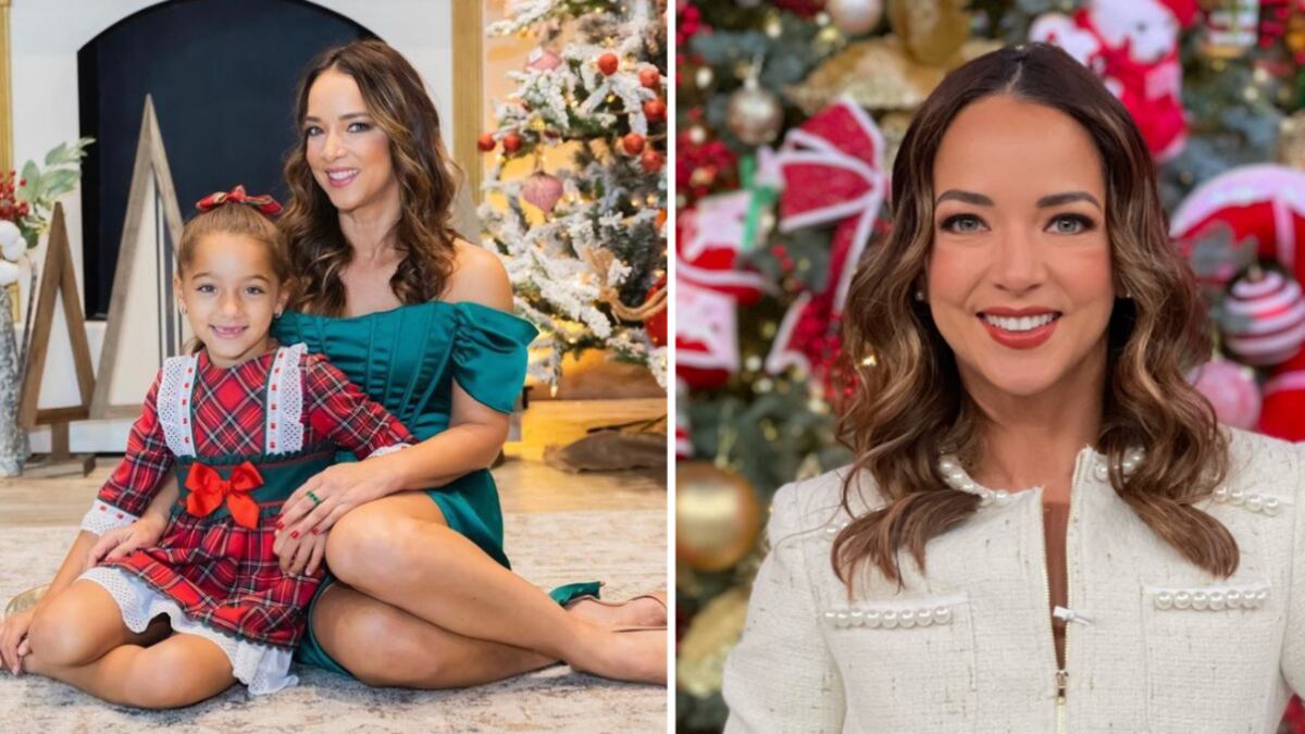 Adamari López árbol de navidad