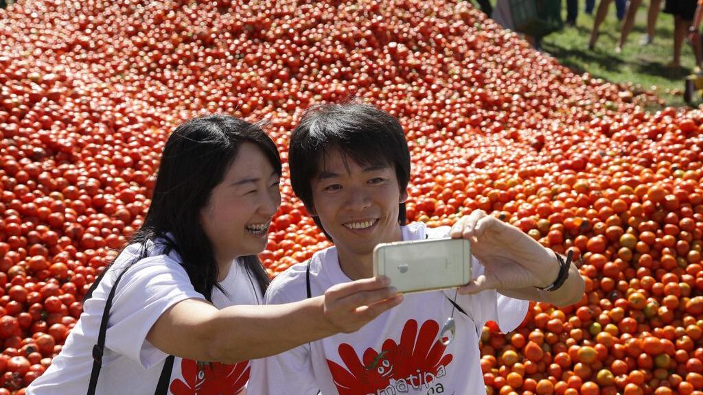 La Gran Tomatina Colombiana regresa a Sutamarchán, Boyacá.