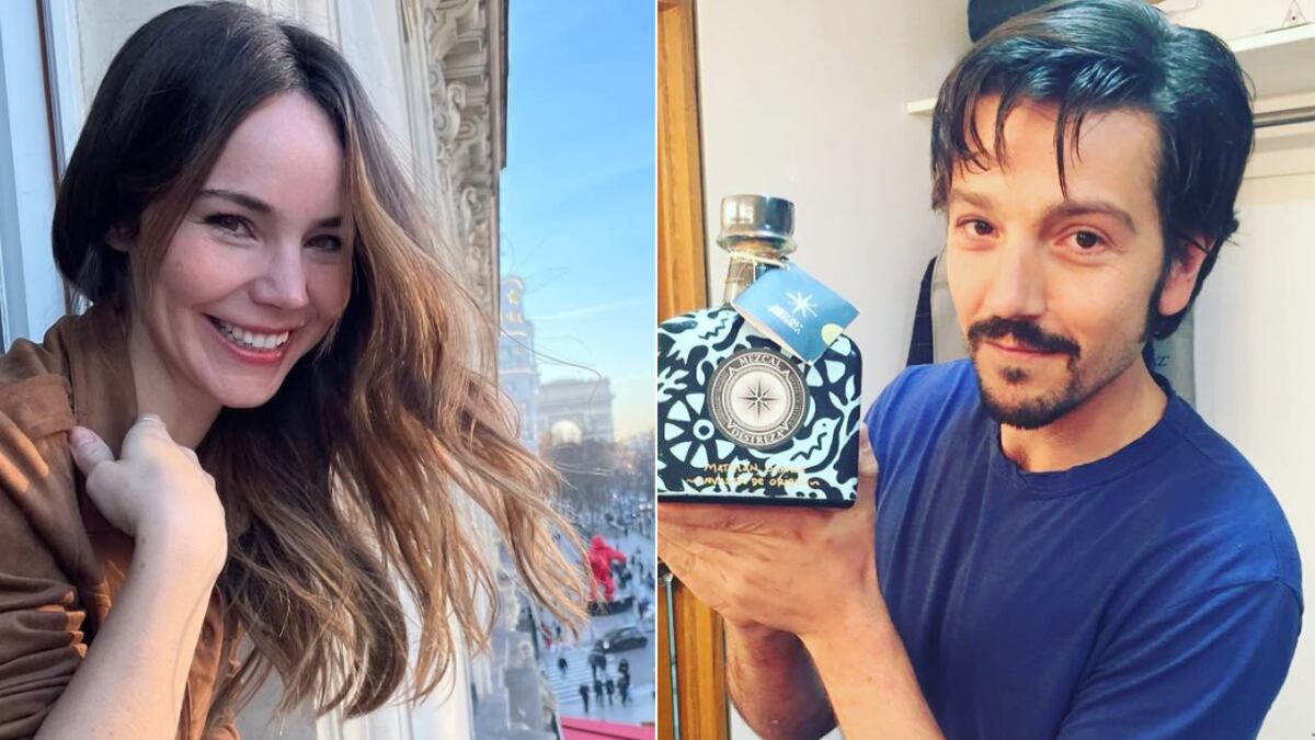 La presencia del ex de Camila Sodi llamó la atención por esta razón.