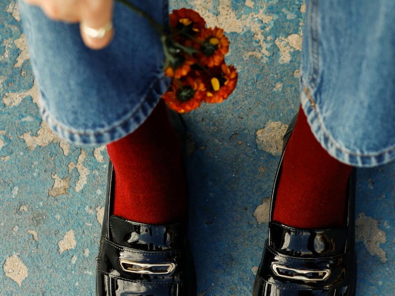 Jeans culotte y mocasines: la combinación más refinada que mezcla elegancia y comodidad