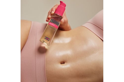 Elasticidad, firmeza y luminosidad en un solo producto: llega Woman Body Oil