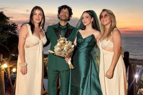El atrevido vestido verde de Paty Cantú redefine el protocolo nupcial: significado, simbolismo y una nueva tendencia en bodas.