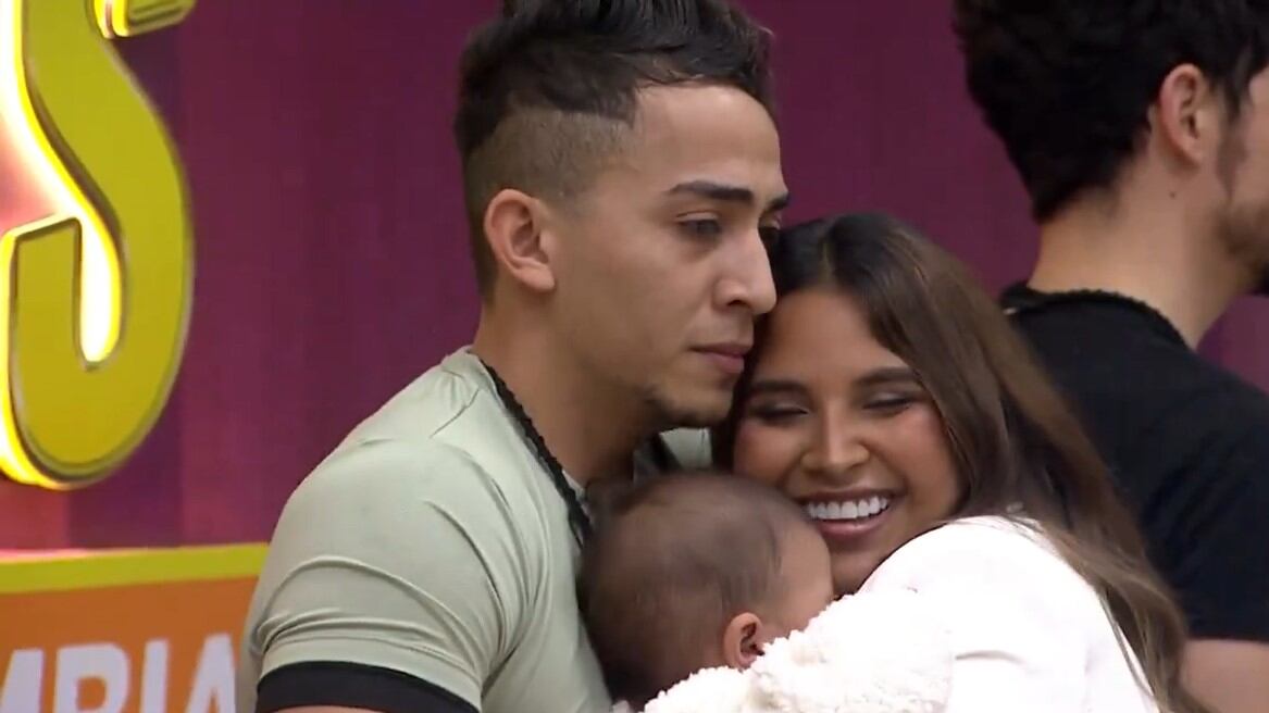 Alfredo finalmente pudo ver a su hijo Isaías en un “congelados” que desató la ternura en rede sociales.