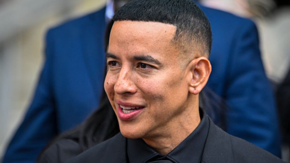 “Provocando lástima”: hija de Daddy Yankee causa indignación tras “celebrar” así el divorcio de sus padres