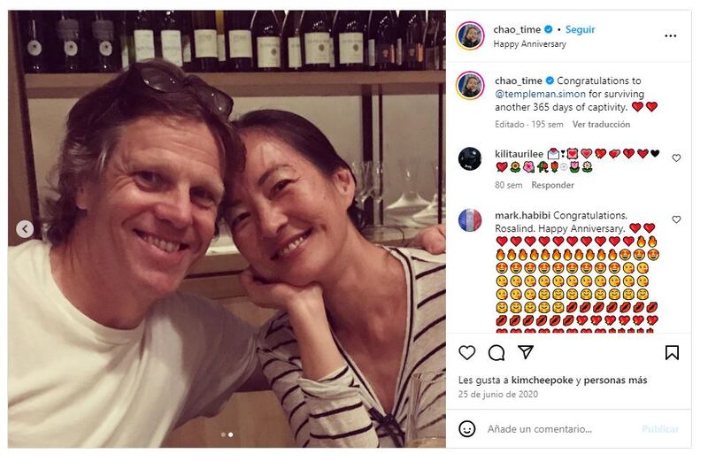 Rosalind Chao junto a su esposo, Simon Templeman
