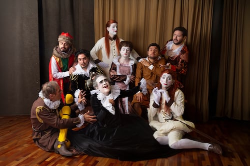 La comedia más enredada de Shakespeare, “Noche de Reyes o lo que quieran”, llega a Quito con humor y mucha confusión