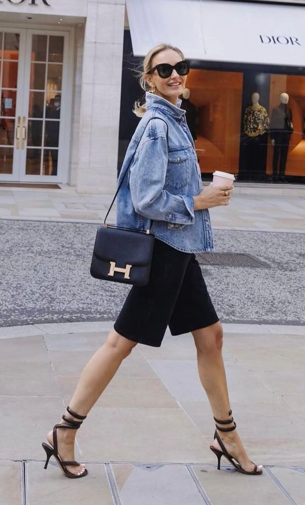 Moda: ¿Como combinar bermudas con sandalias de forma elegante? – Nueva ...