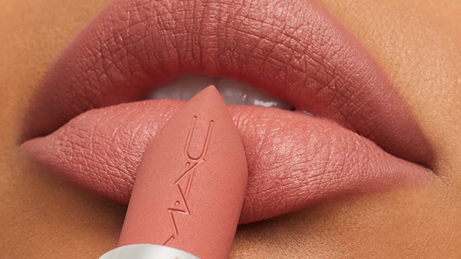 Macximal: la nueva fórmula de los icónicos labiales mate de MAC