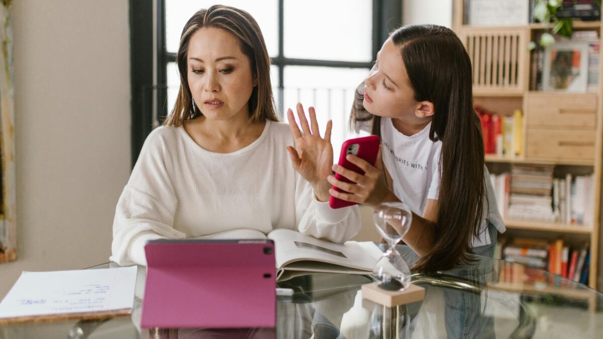 ¿Cómo sobrevivir a un hijo adolescente?