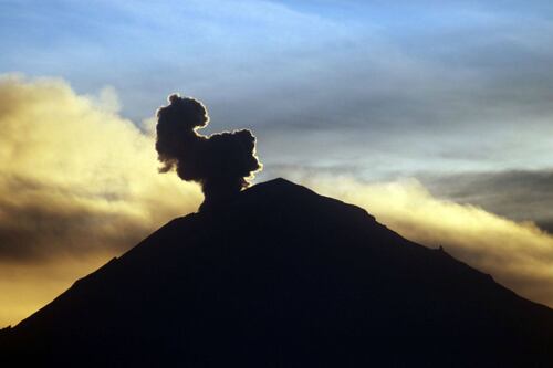 VIDEO: El Popocatépetl registra dos explosiones durante la madrugada