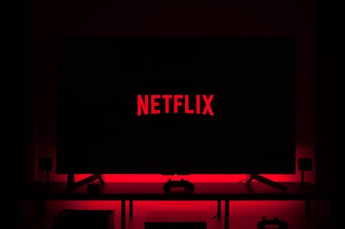 Títulos que se despiden de Netflix en noviembre: Conoce las series y películas que debes ver lo más pronto posible