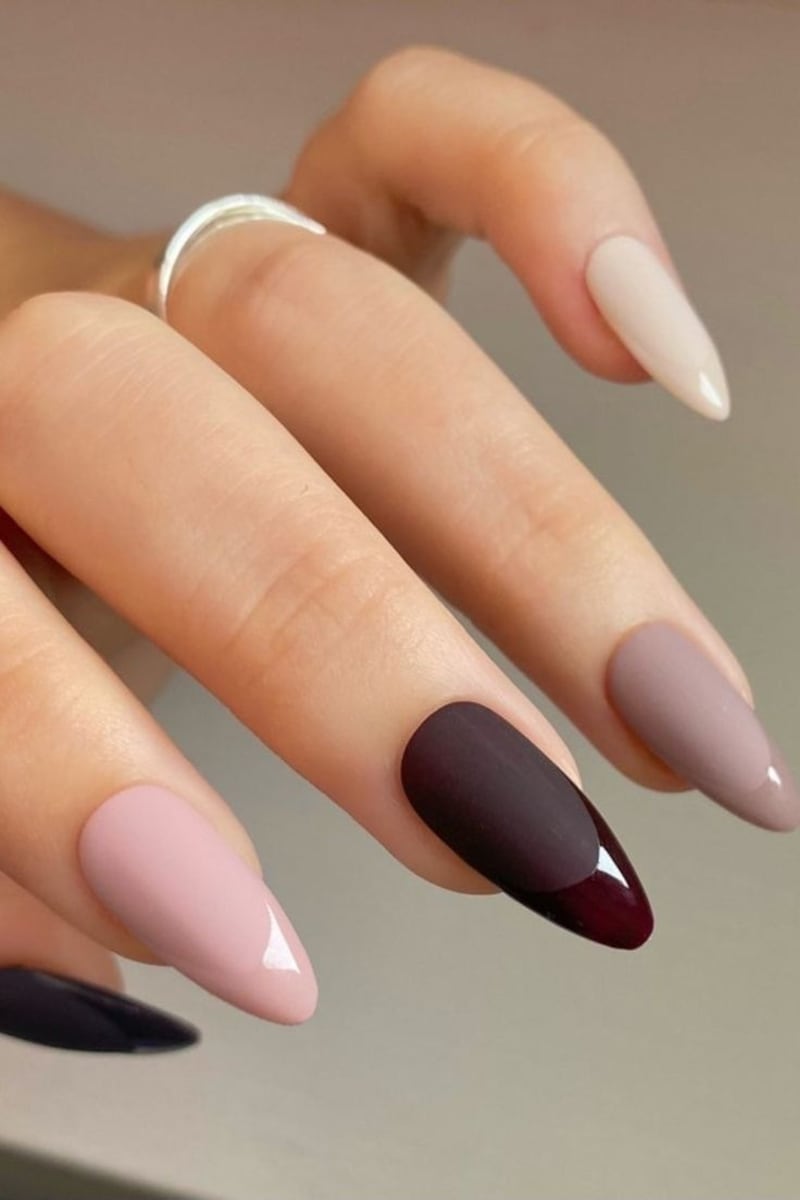 Manicura francesa mate en tendencia