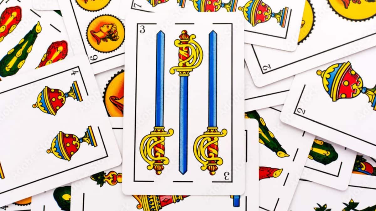 La baraja española y el mensaje para iniciar agosto con buenas vibras
