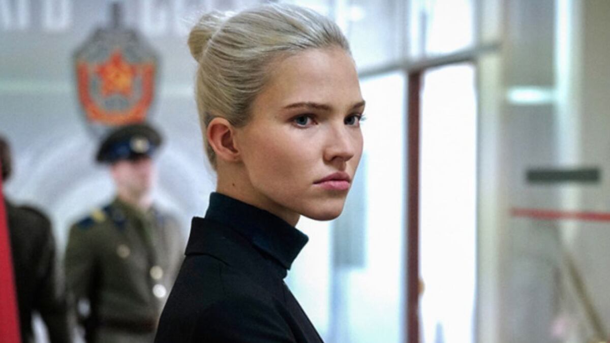 Escena de la película 'Anna: El peligro tiene nombre'