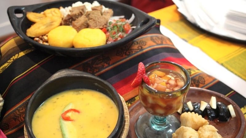 Gastronomía quiteña