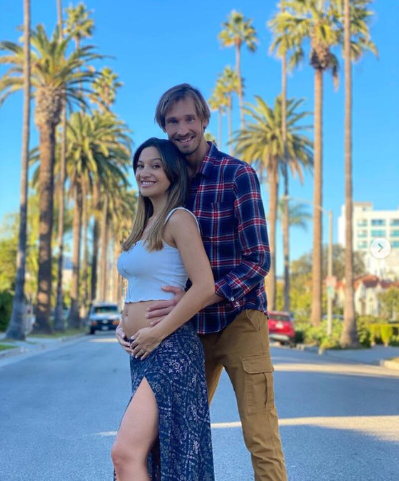 Daniela Palavecino espera a su primer hijo junto a Deniss Rakovich