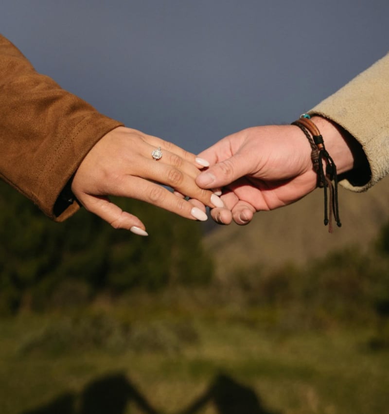 Josh Paredes, de MasterChef Celebrity Ecuador, anunció su compromiso