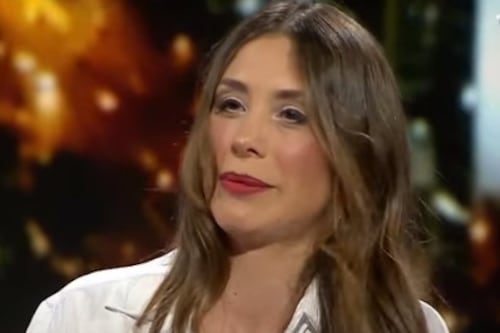 Yamna Lobos cuenta con qué compañeros de “Rojo” aún conversa, a 20 años del programa de TVN