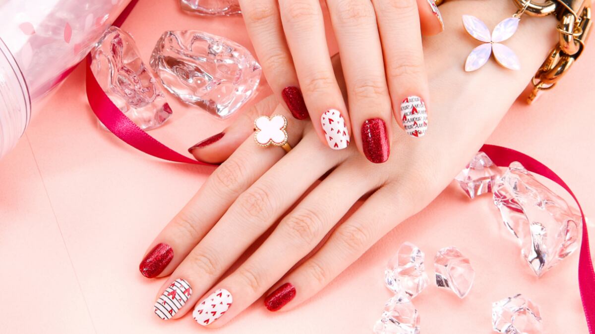 Si buscas un diseño de uñas original, quizá la IA pueda ayudarte.