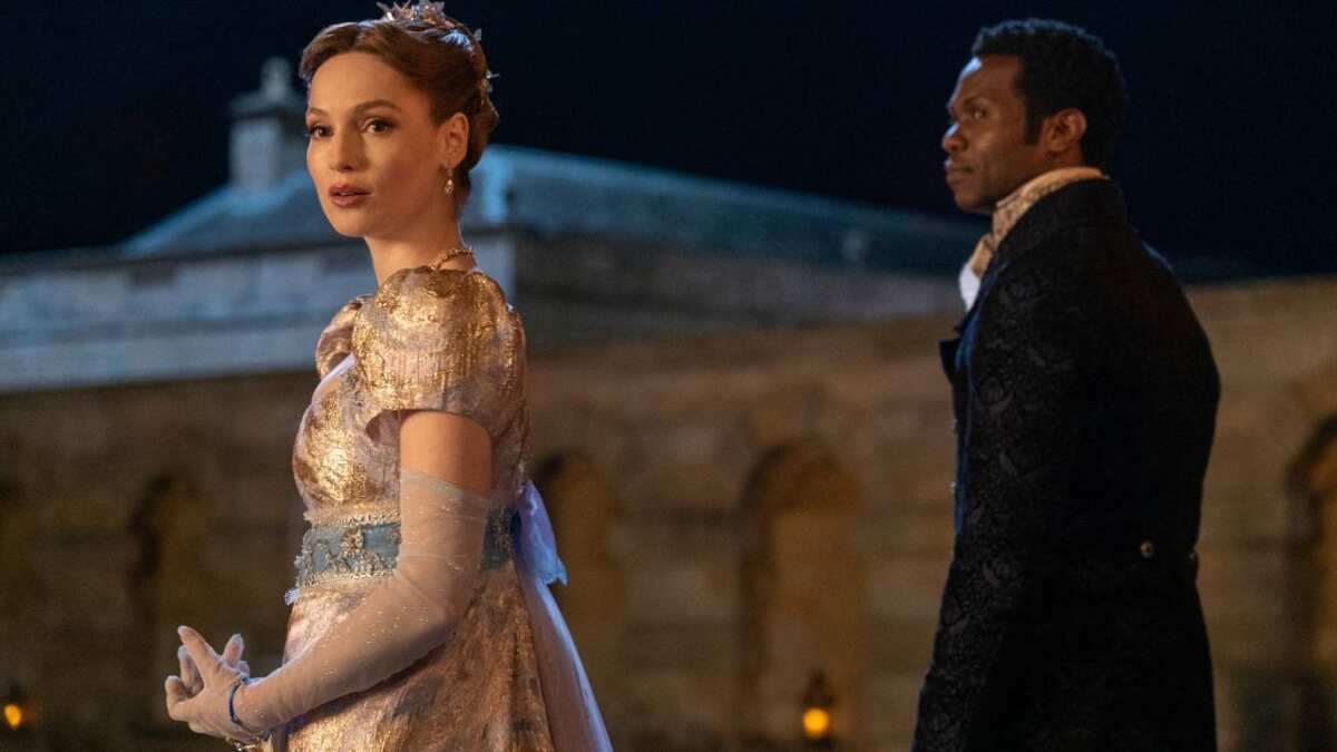 Francesca Bridgerton y John Stirling en la tercera temporada de 'Bridgerton'