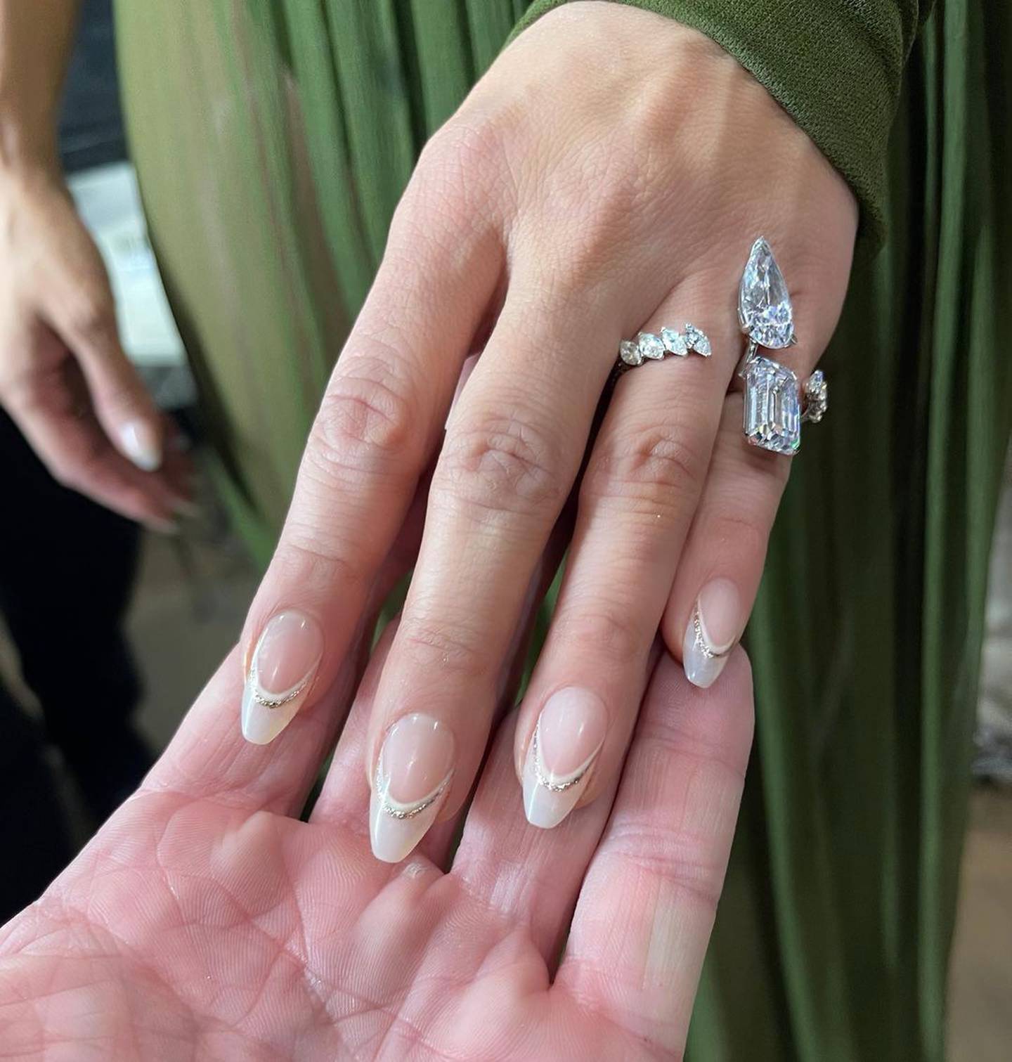 Jennifer Lopez ha llevado las manicuras más elegantes, en tendencia y ultrachic