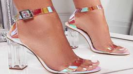 Llegó el verano y las sandalias: estas son las tendencias para lucir cómoda y con glamour