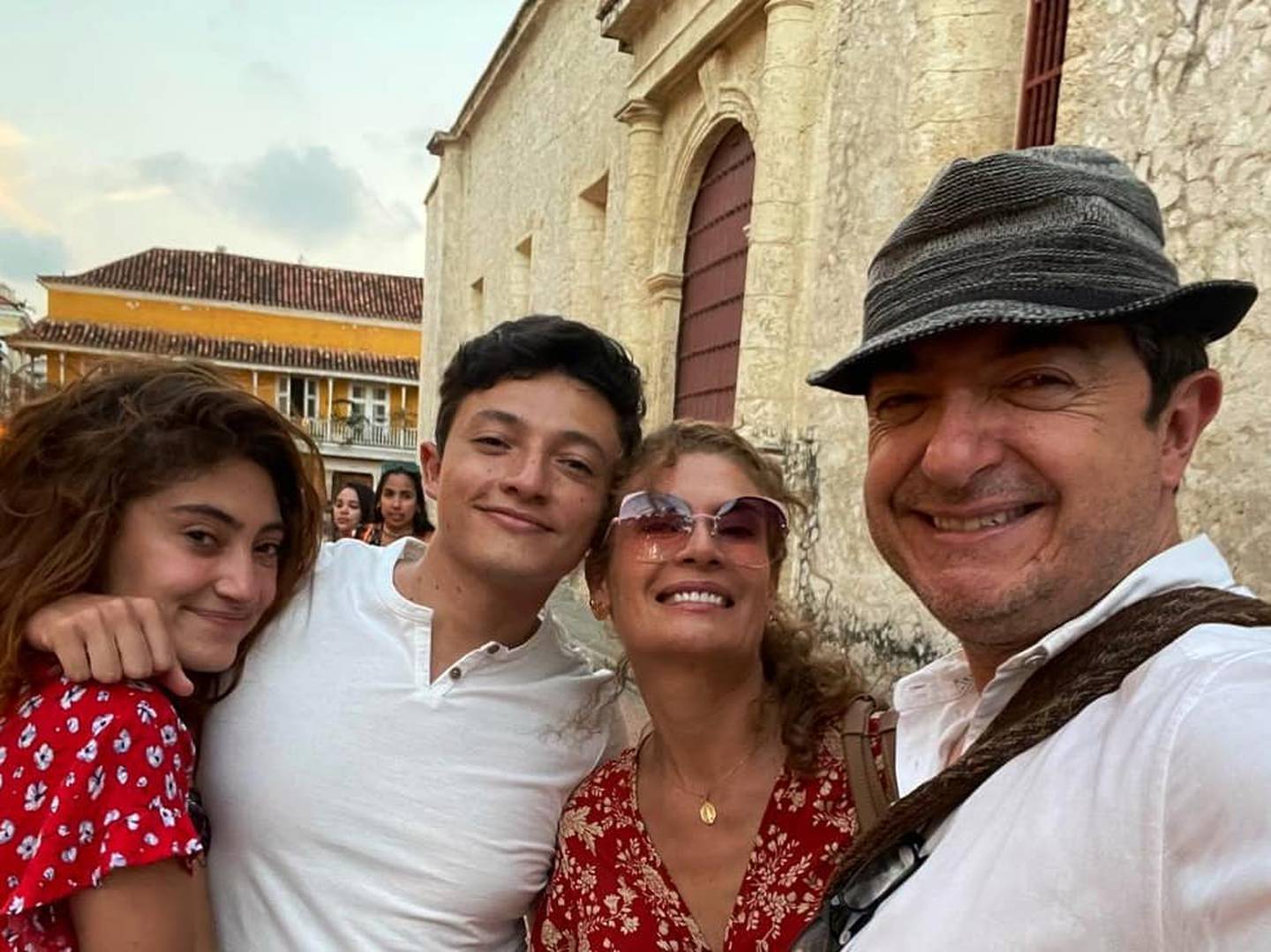 Ernesto Benjumea and his family