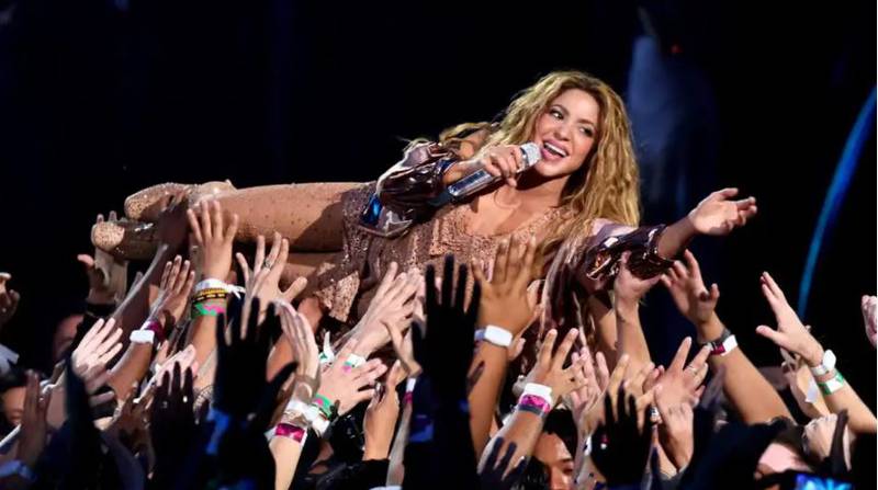 Shakira durante su presentación en los MTV VMAs 2023 (Fuente: MTV)