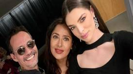 Marc Anthony puso a mover las caderas a su novia Nadia Ferreira y a Salma Hayek